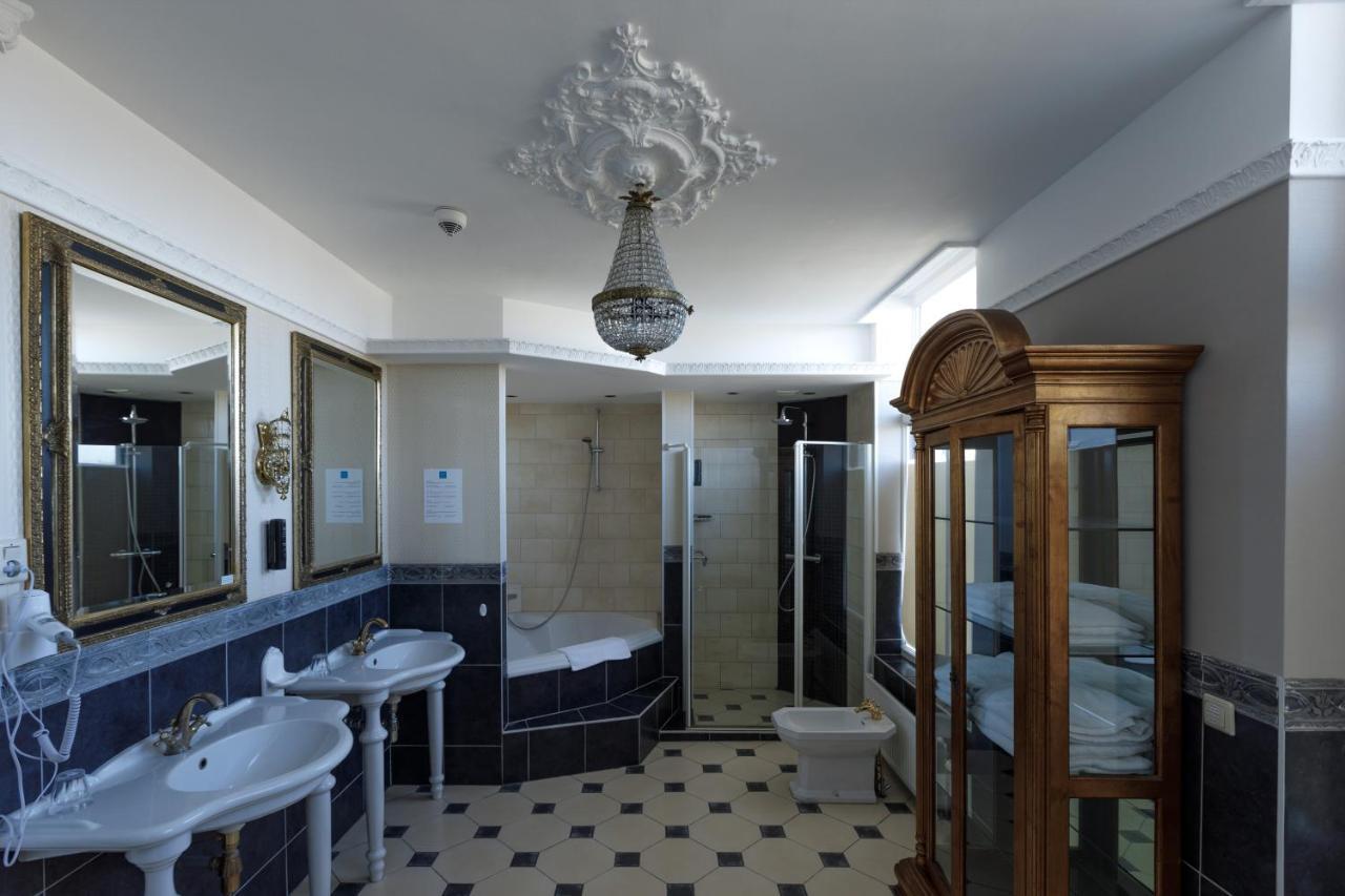 Boutique Hotel Puur Zee - Adults Only فيكْ آنْ زي المظهر الخارجي الصورة