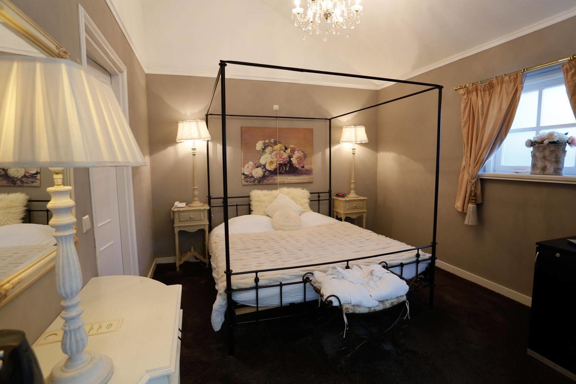 Boutique Hotel Puur Zee - Adults Only فيكْ آنْ زي المظهر الخارجي الصورة